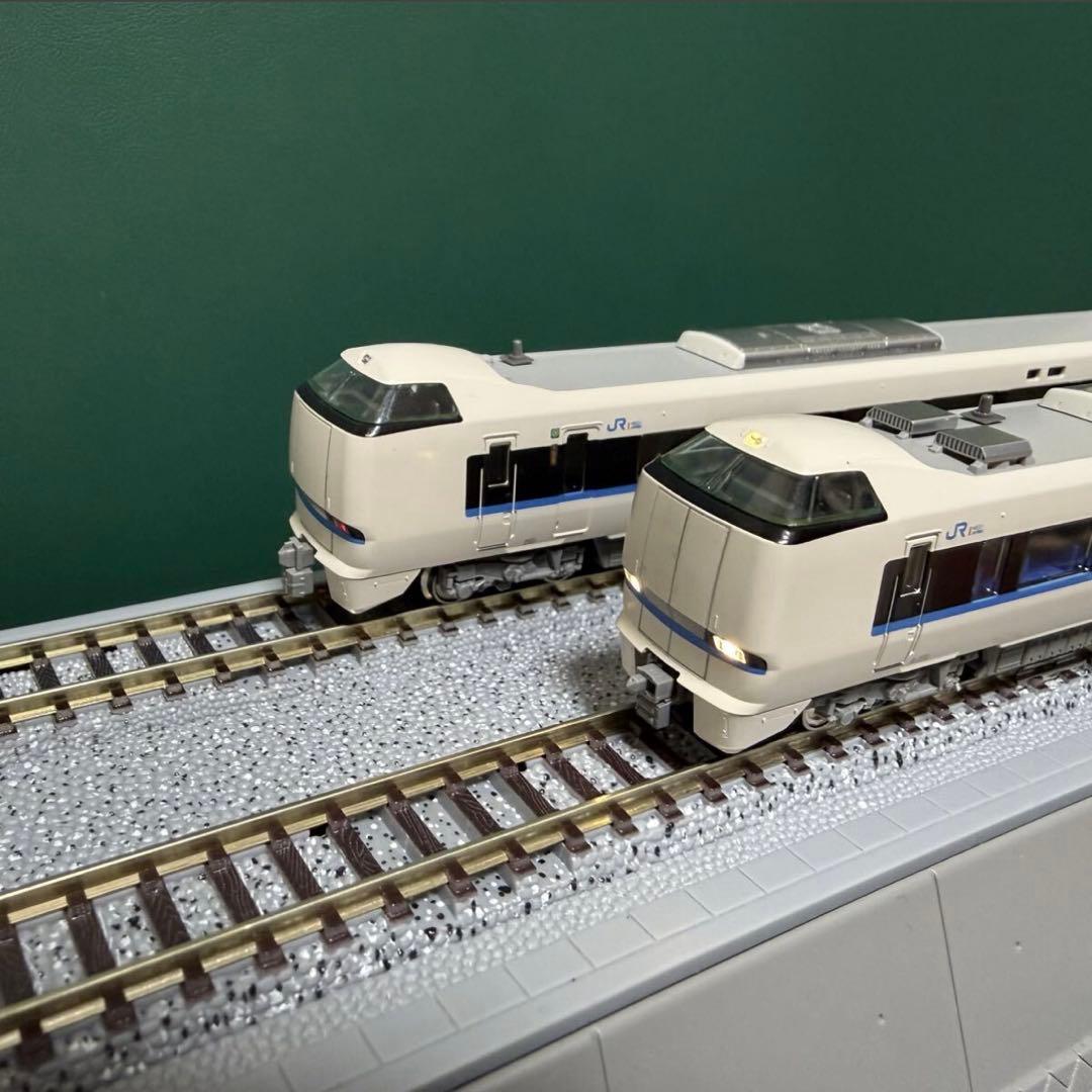 Nゲージ KATO 683系4000番台 サンダーバード リニューアル車 9両 カトー（KATO） Nゲージ KATO 10-1745 683系4000番台「サンダーバード