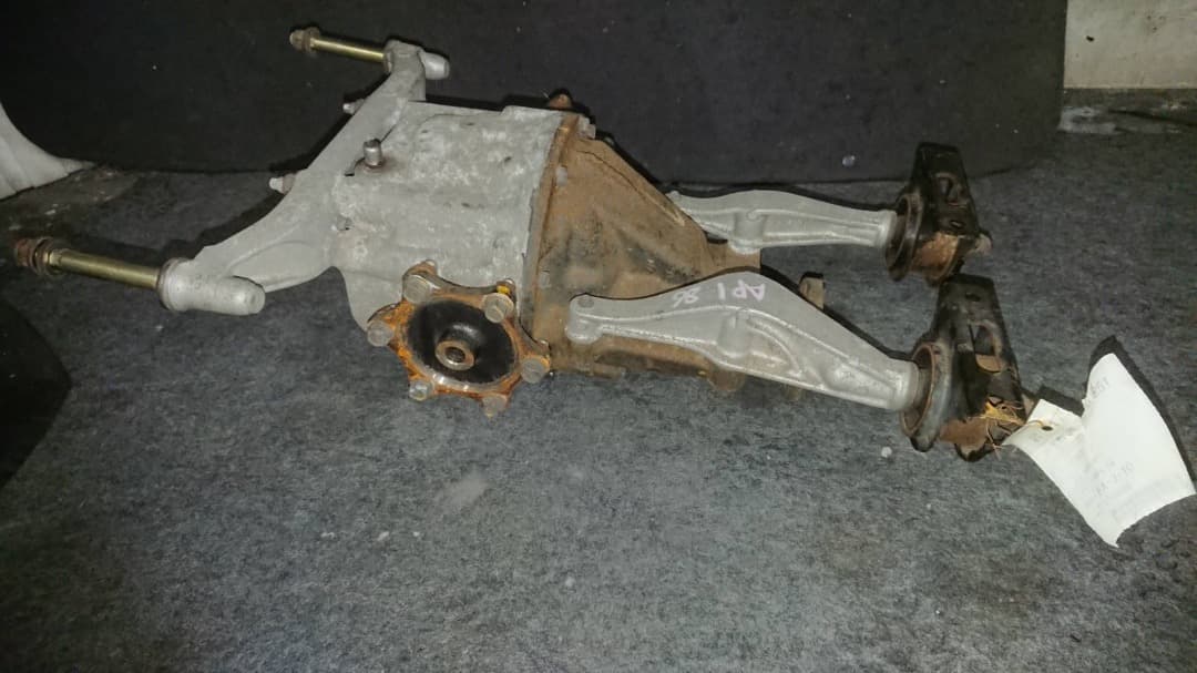 送料込 ホンダS2000 型式GH-AP1　純正デフ＋マウント＆ブラケットセット