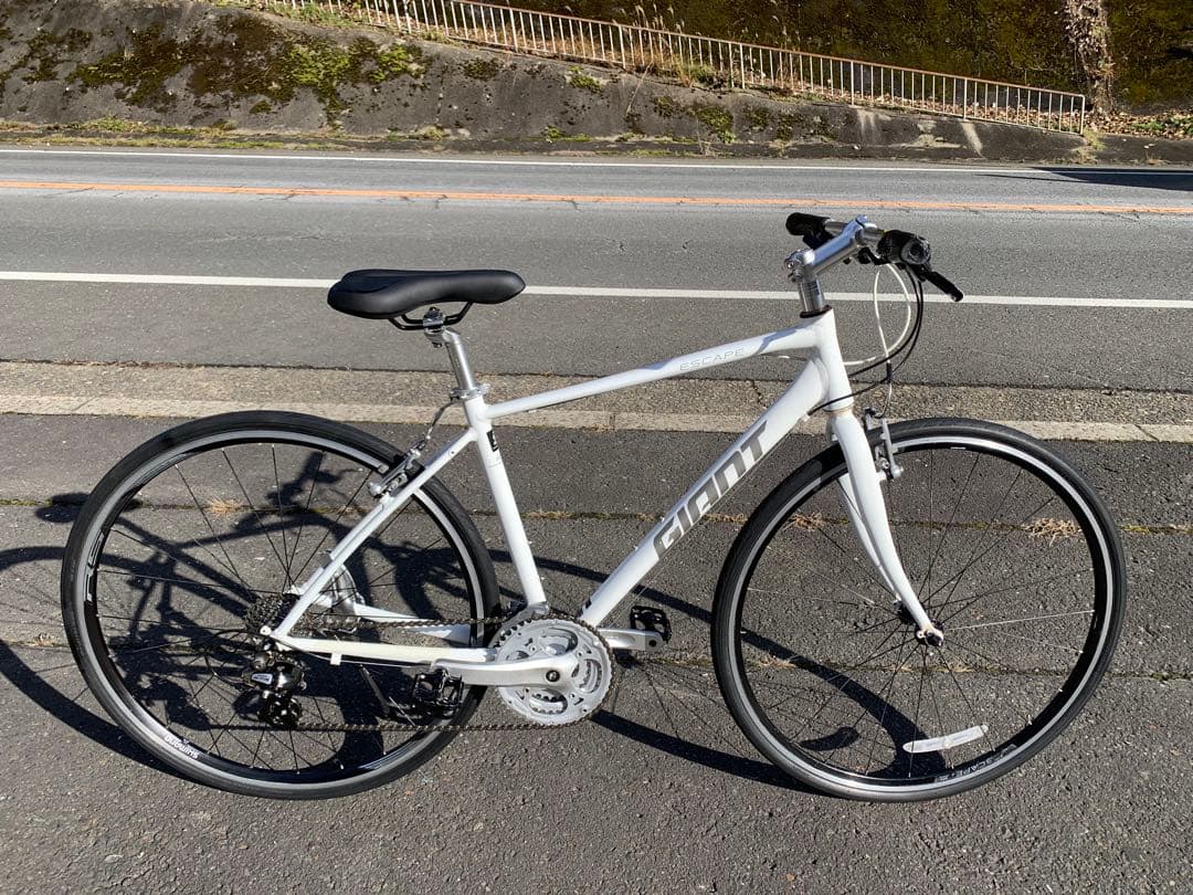 【即乘】送料無料GIANTクロスバイクESCAPE R3S SHIMANO24速