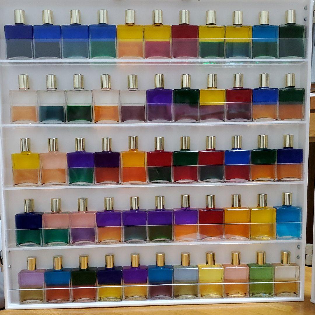 希少！廃盤品！オーラソーマ ボトル 25ml ケース付き！郵送します！！