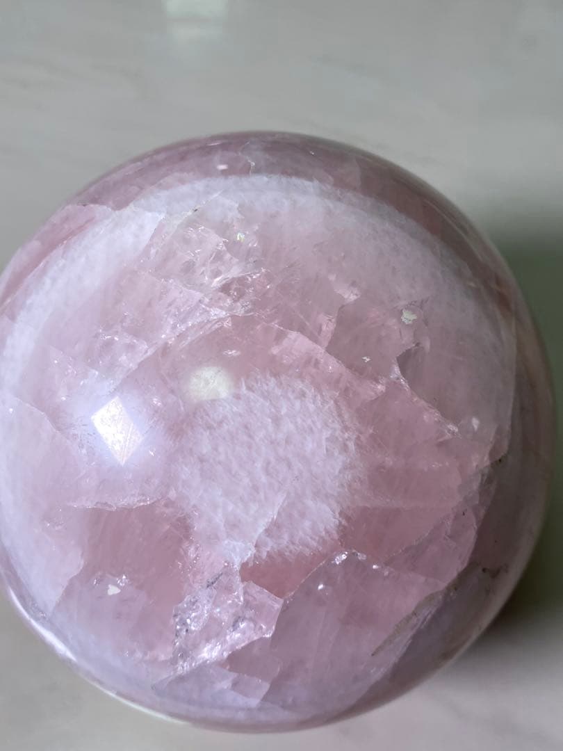 1747❣️ ローズクォーツ　大玉　天然石　紅水晶　鉱物　原石　水晶玉