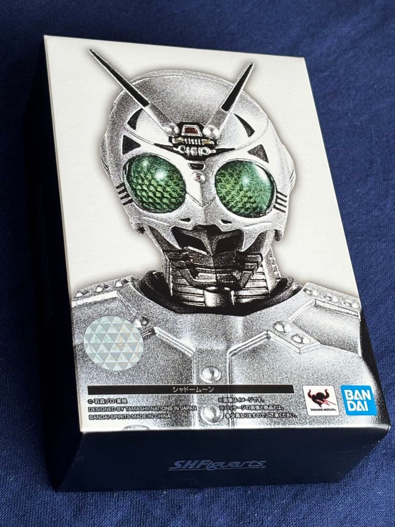 ★S.H.Figuarts真骨彫製法 シャドームーン 中古品