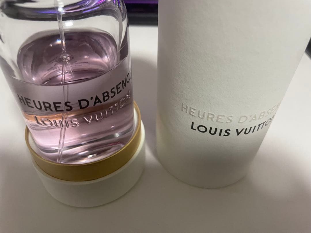 LOUIS VUITTON HEURES D'ABSENCE 香水