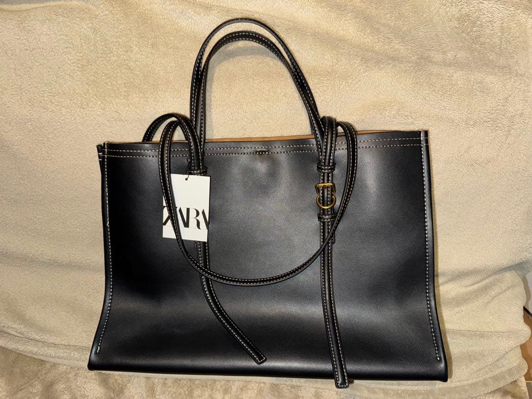 ZARA 黒 レザー トートバッグ 中型 ビジネス - メルカリ