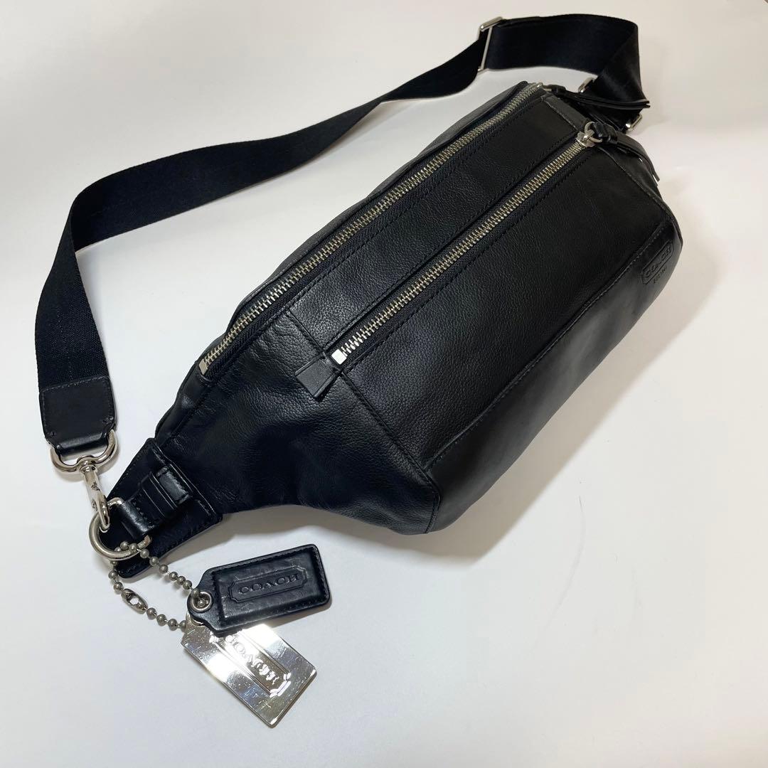 美品✨COACH ボディバッグ トンプソン シティ レザー 黒