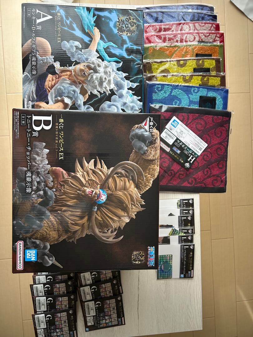 ワンピース1番くじ　A賞B賞おまけ付き