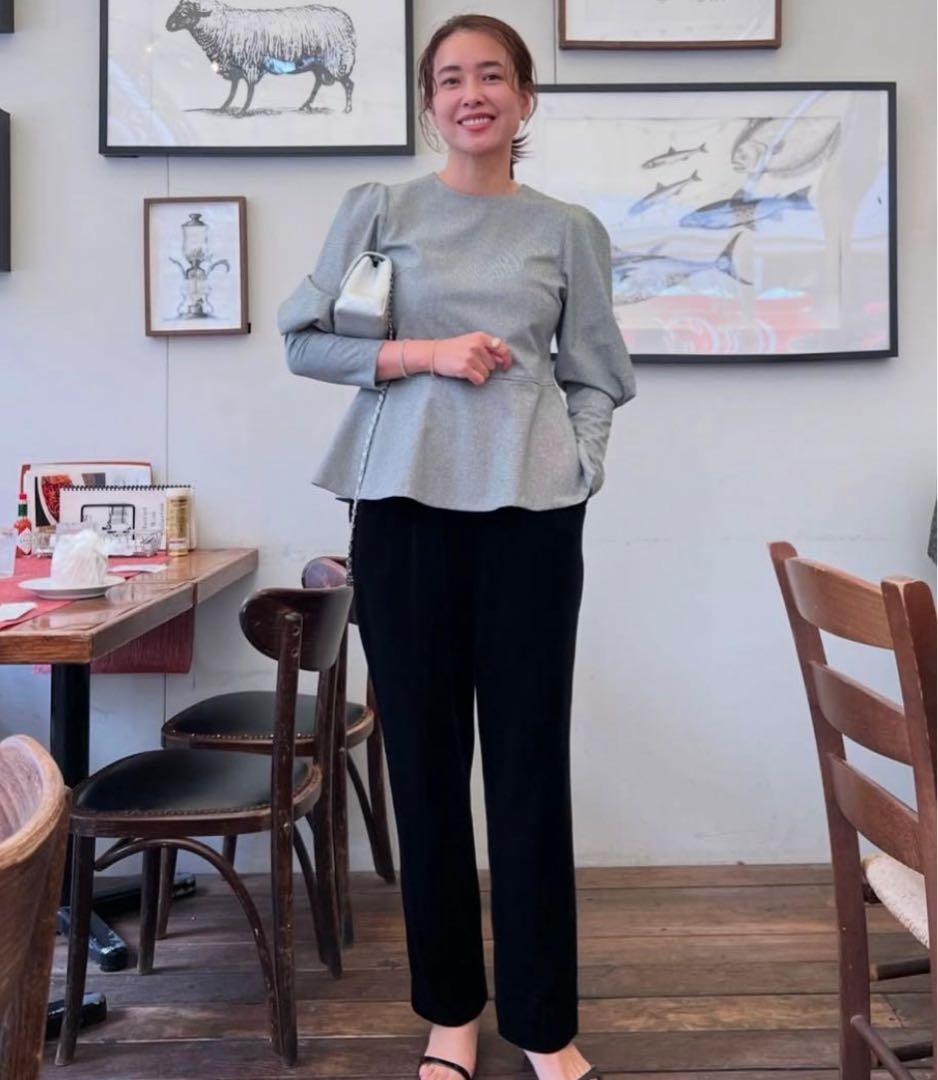 ohga CHIDORI BLOUSE 千鳥 夏の新作を着て打ち合わせへ。 千鳥柄の織り模様のシアージャガードを