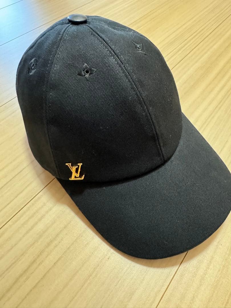 ルイヴィトン　キャップ　レディース