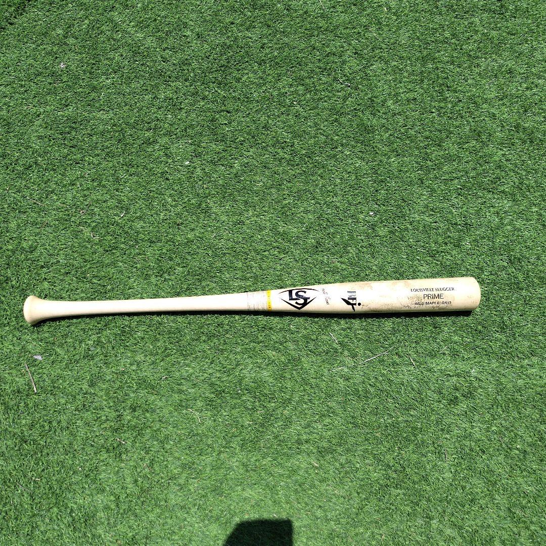 Louisville Slugger Prime 33.0インチ
