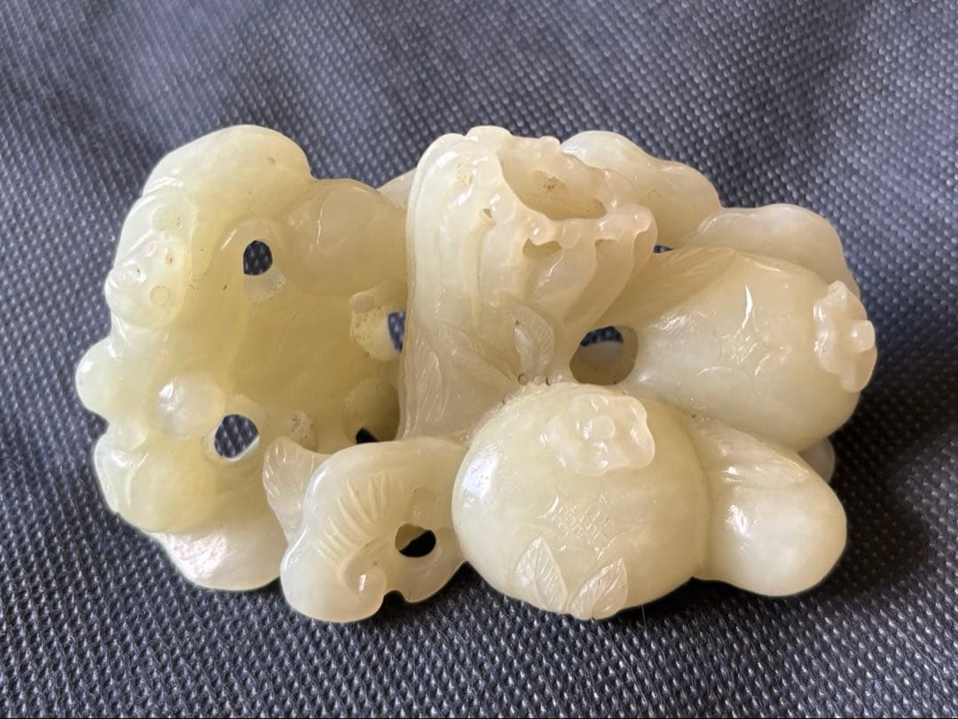 中国古美術品　清の時代　和田青白玉 砡　祥瑞四宝　蘇工　218g