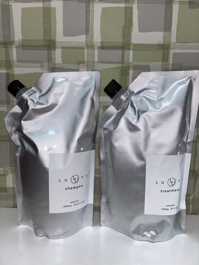 △新品　LUTY ルーティー シャンプー・トリートメント 1000ml 詰め替え