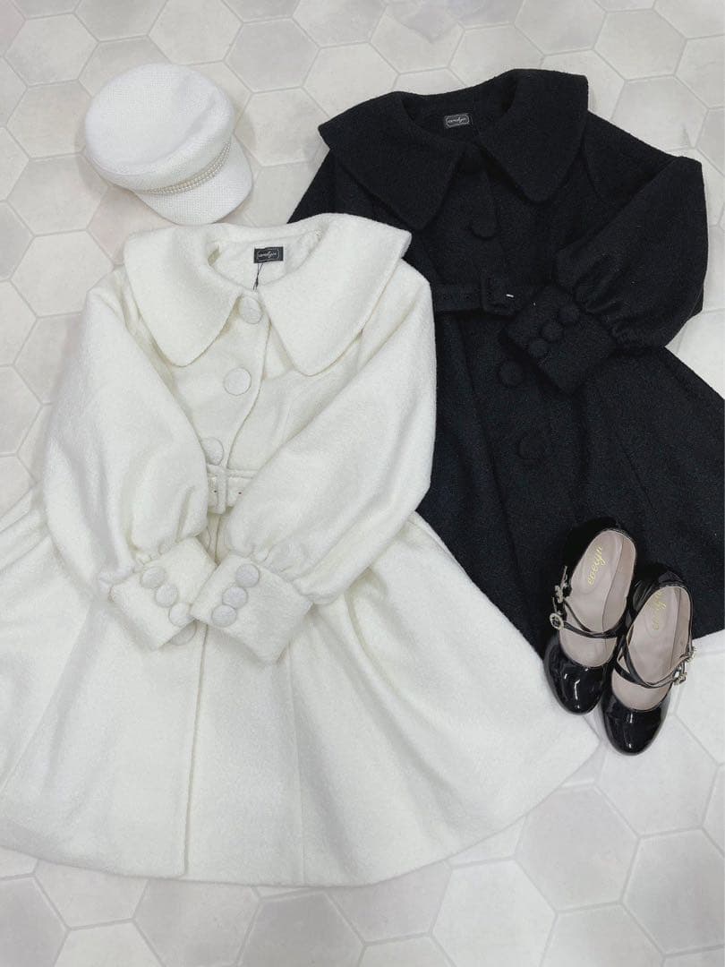 evelyn くるみ大襟コート ホワイト - メルカリ