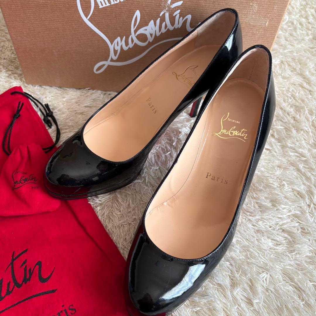 クリスチャンルブタン パテント エナメル パンプス Christian Louboutin（クリスチャンルブタン） パンプス Kate ケイト