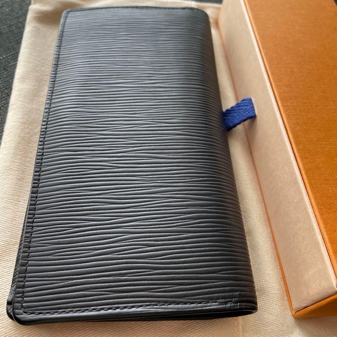 C*K様 Louis Vuitton エピ　ポルトフォイユ・ブラザ(M60