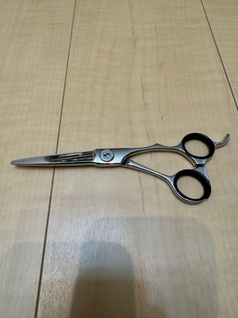 サクシード　ELLENA5.5インチ