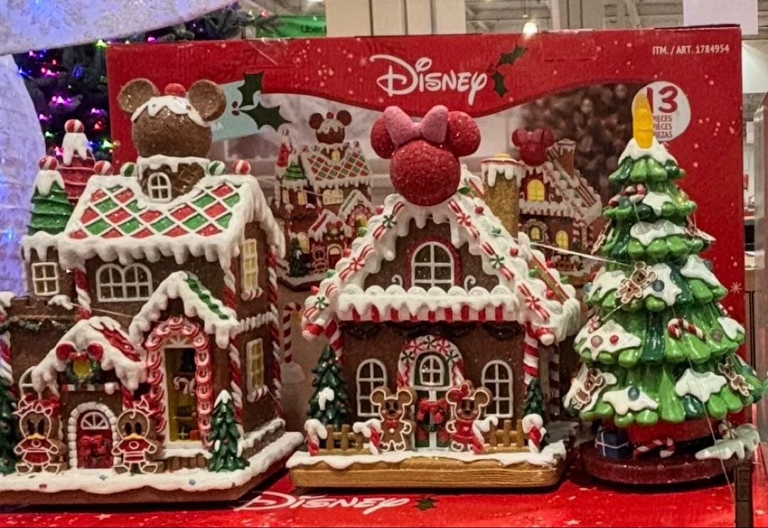 Disney クリスマスデコレーションハウスセット