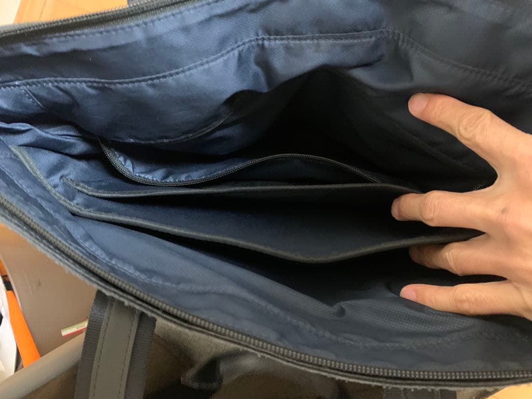 TUMI ALPHA コンパニオントートバッグネイビー×グレー - メルカリ