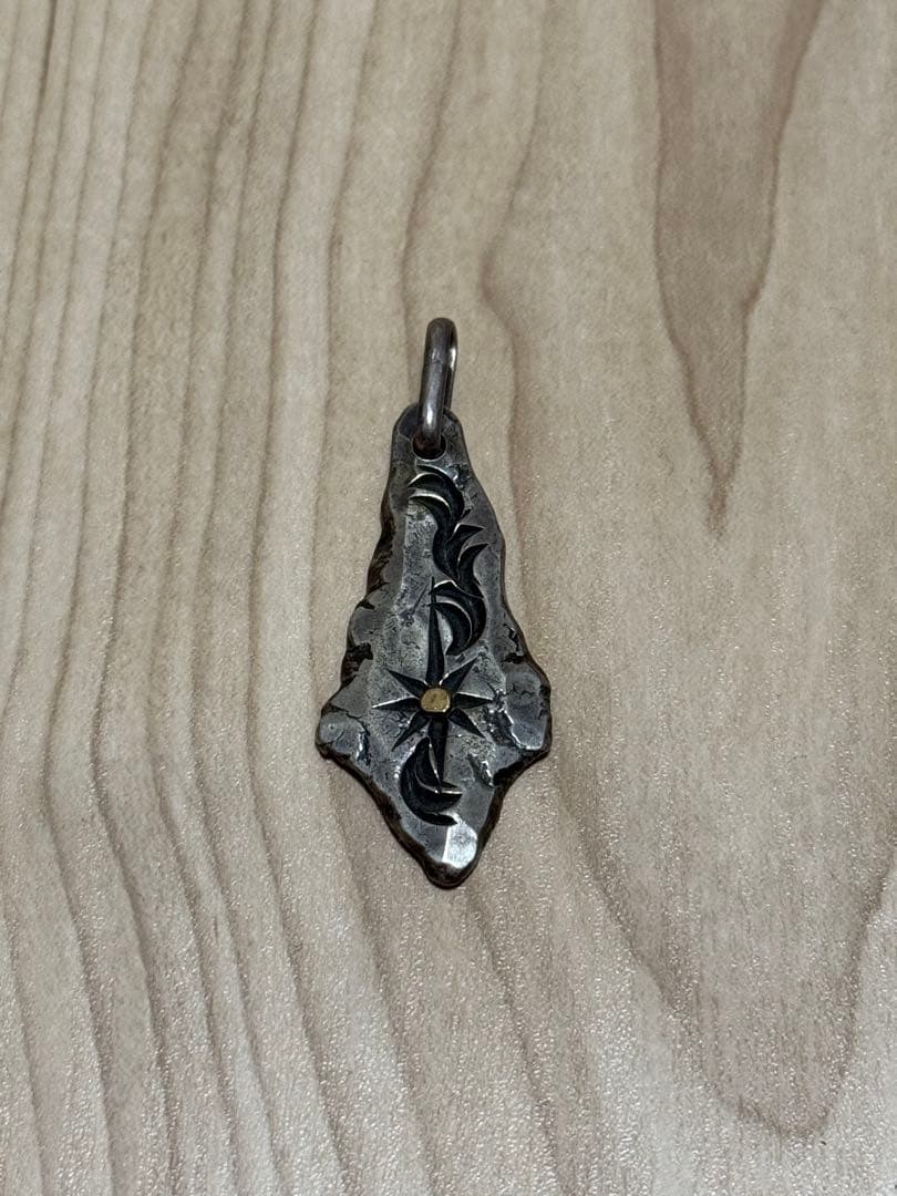 BIGHAND サンアラベスク ネックレス トップ アラベスク サンシンボル ラウンド シルバー925ペンダントトップ｜全て