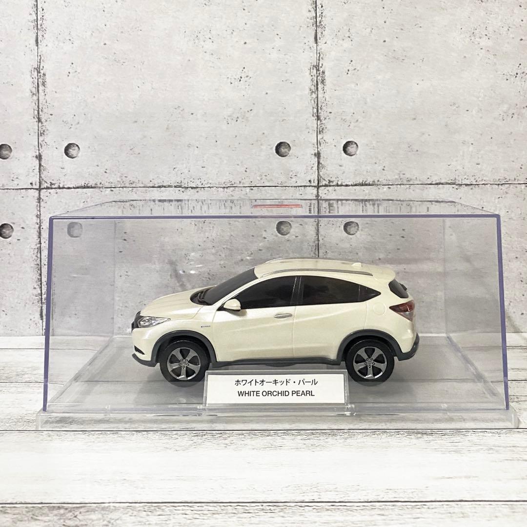 ずっく HONDA VEZEL ホンダ ヴェゼル ミニカー ホワイト