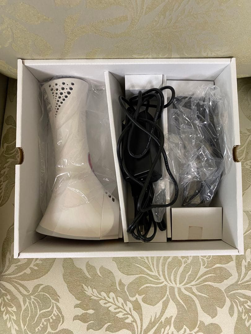 YA-MAN 家庭用光美容器レイボーテII  1台