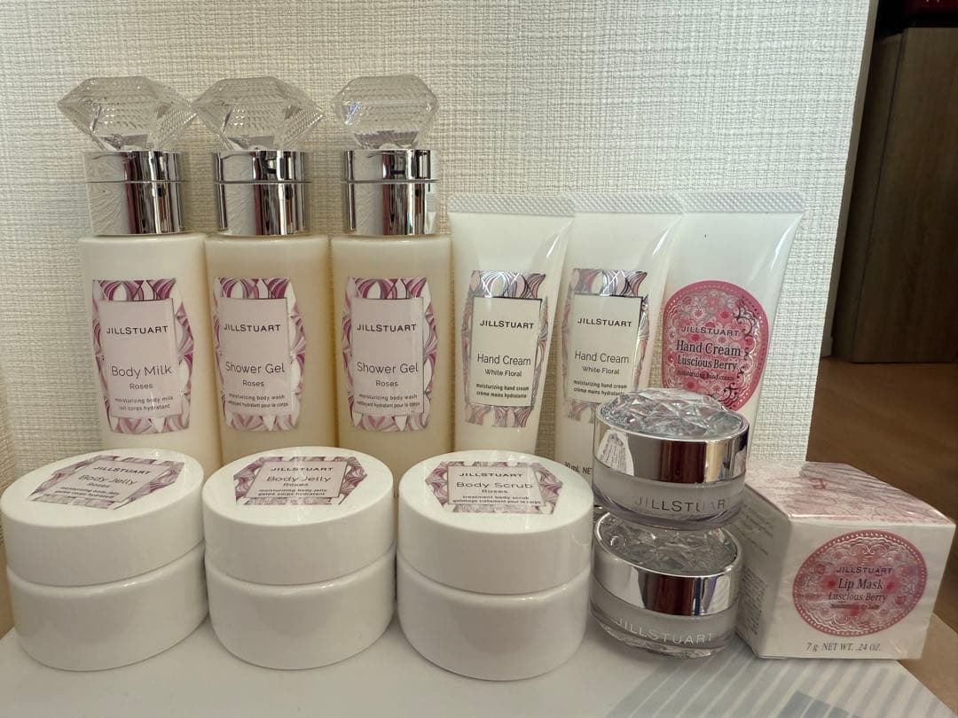 【新品未使用】 ジルシチュアート　 JILLSTUARTセット 【最終値下げ】