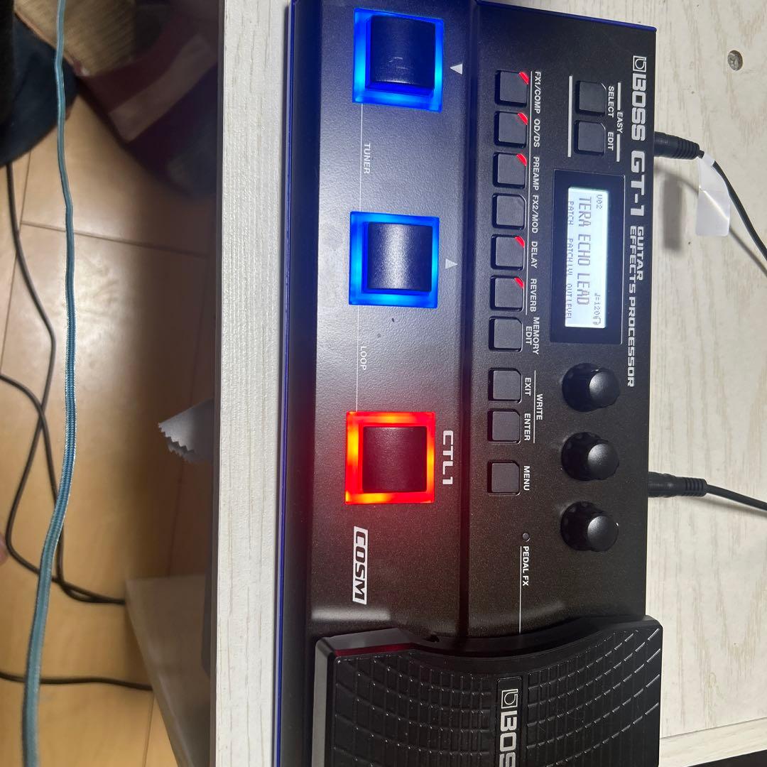 BOSS GT-1 ギターエフェクトプロセッサー