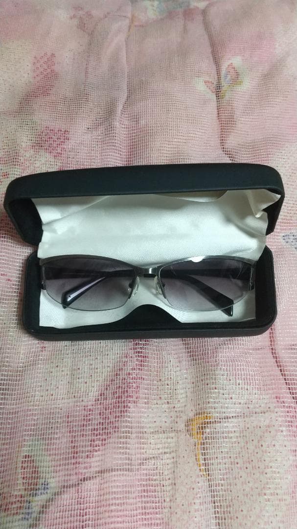 メガネ・老眼鏡 katharine hamnett London