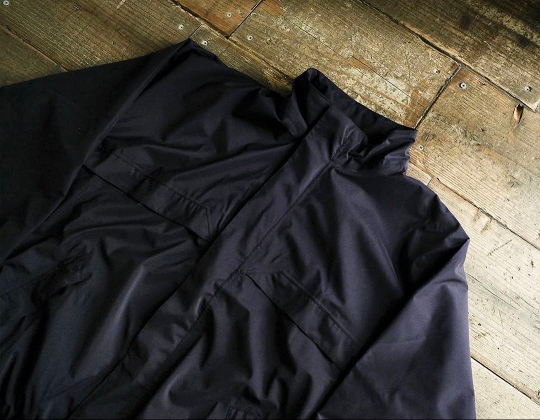 ナイロンジャケット フレンチヴィンテージ アークテリクス COMOLI