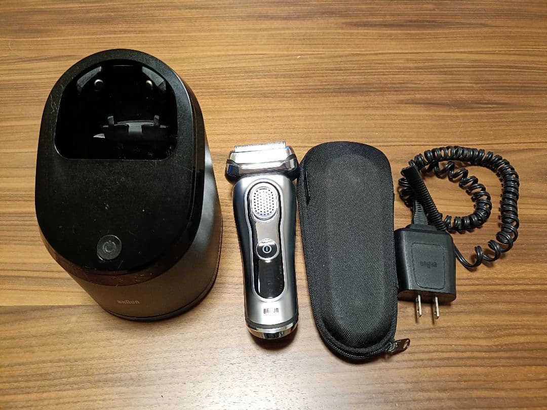 ブラウン braun シリーズ9 洗浄機、ケース付き