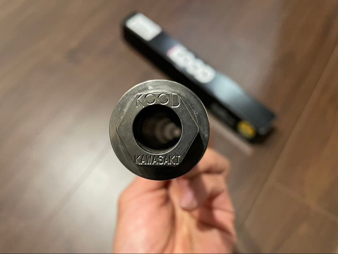 Z900RS KOOD リアアクスルシャフト(カワサキ刻印) - メルカリ