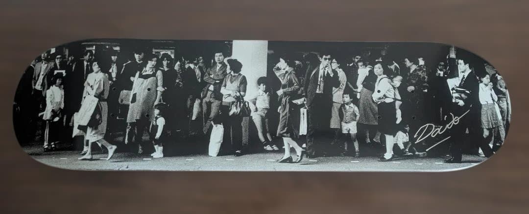 森山大道サイン入りスケートボードデッキEVISENコラボ送込DAIDO未使用 EVISEN SKATEBOARDS × 森山大道 コラボデッキ│JAU / ジャウー