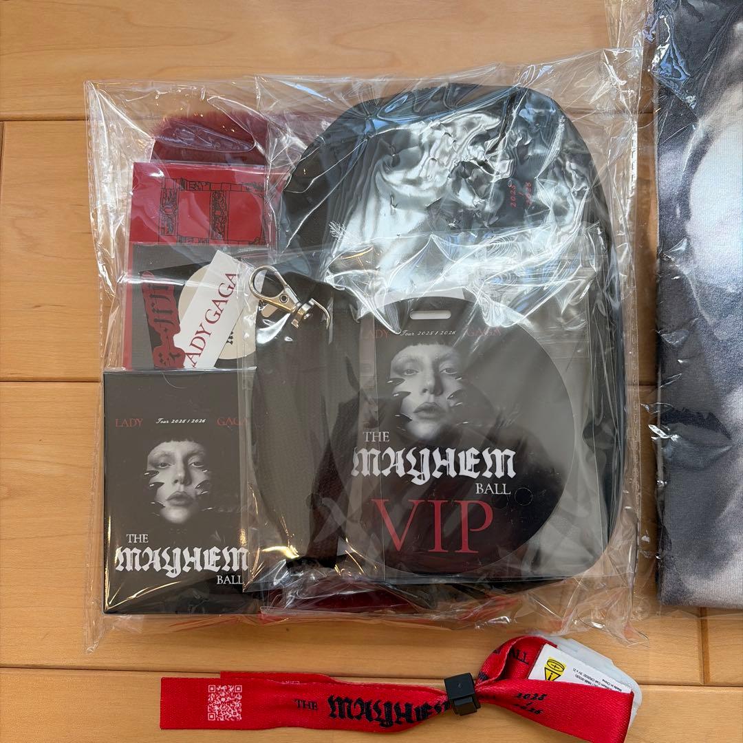 Lady Gaga The MAYHEM Ball VIP GOLD 限定グッズ NEWS | Lady Gaga: The MAYHEM Ball 来日公演特設サイト