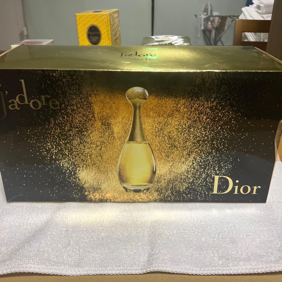 Dior J'adore 香水