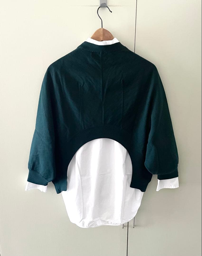 MARNI グリーン カッティングデザインニット