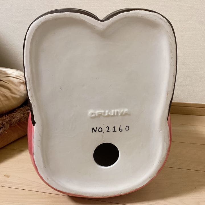 ペコちゃん 陶器製 置物 非売品 陶器 レア - メルカリ