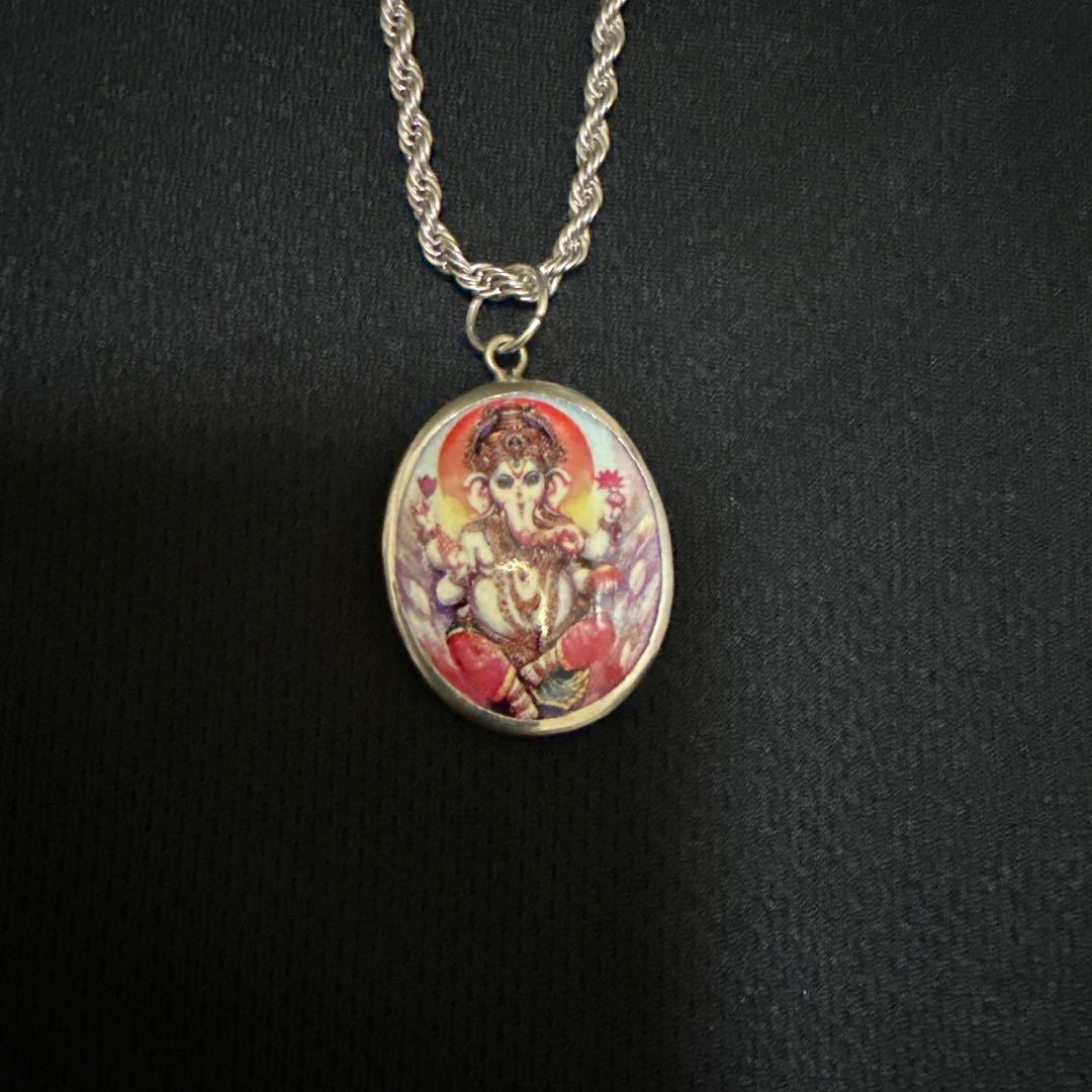ガネーシャ（ピンク）オームペンダント藤井風ネックレスお風呂チェーン