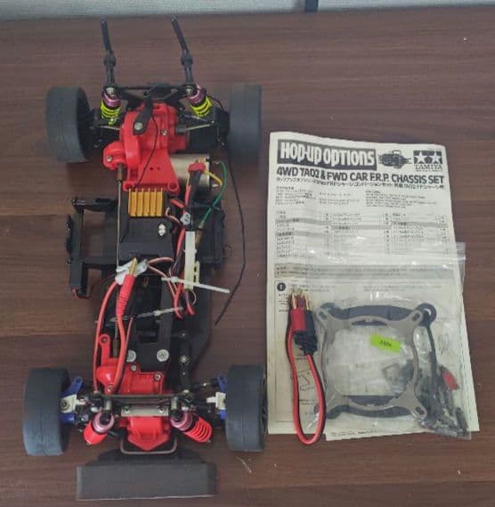 タミヤ TA02&FWD CAR F.R.P CHASSIS SET 他 Amazon.co.jp: タミヤ TA02 FRP シャーシ オプションパーツ多数付