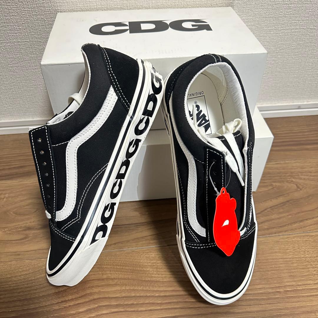 新品未使用VANS COMME des GARÇONS オールドスクール27