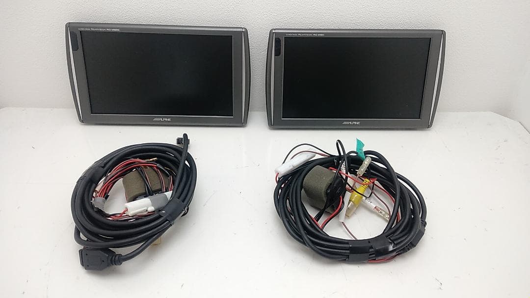 アルパインリアモニターPKG-M900C/PKG-M900SCセット分配器付 - メルカリ