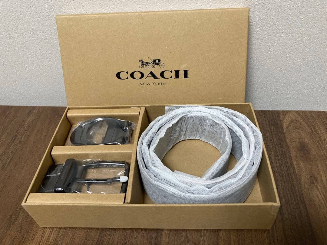 【新品】コーチ　ベルト メンズ シグネチャー アウトレット ギフト プレゼント ○訳あり○ギフトBOX付!!○ コーチ アウトレット COACH アパレル