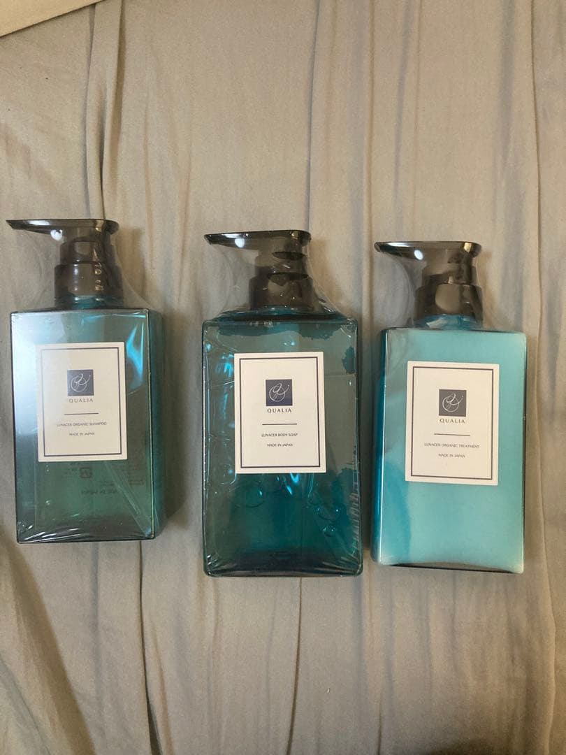 クオリア　シャンプーセット 3本 青色 500ml