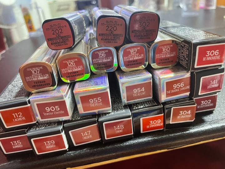 ロレアルパリ 口紅 リップグロス