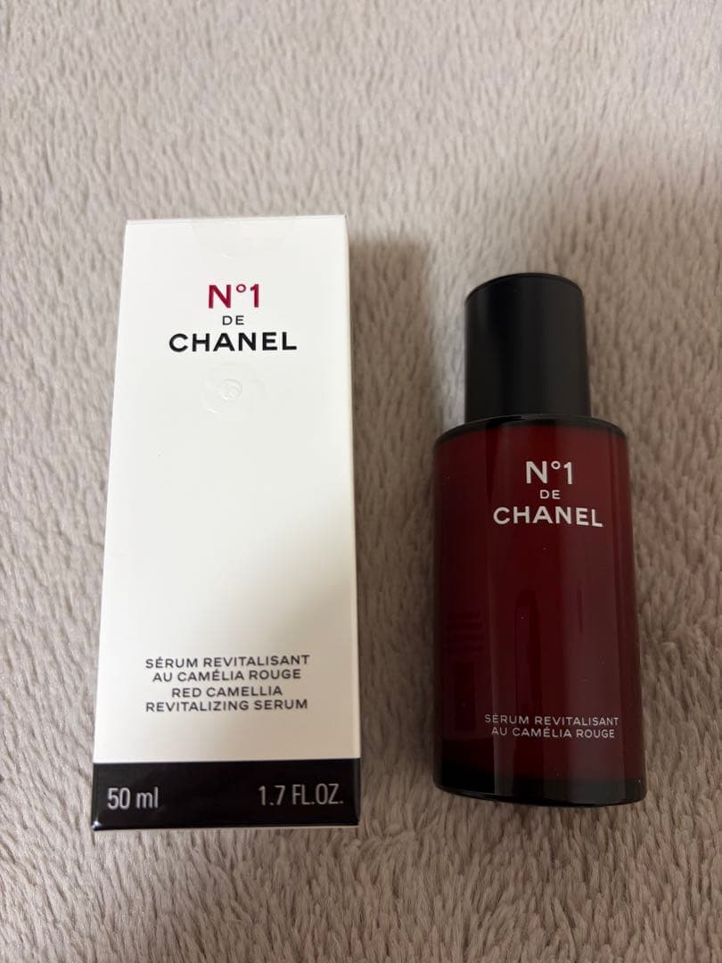 【新品未使用】CHANEL N°1 DE CHANEL 美容液 50ml CHANEL（シャネル） 【並行輸入品】シャネル セラム N°1 ドゥ 50ml