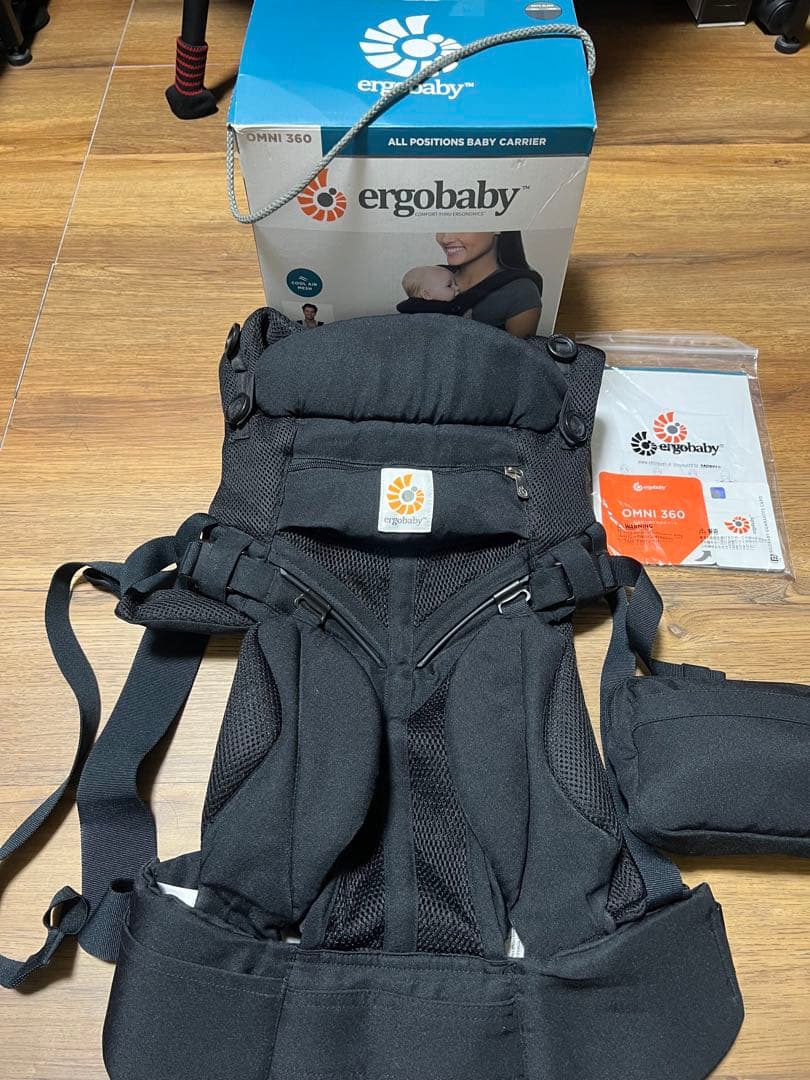 【極美品】ergobaby Omni 360 抱っこ紐 ブラック　エルゴ　オムニ