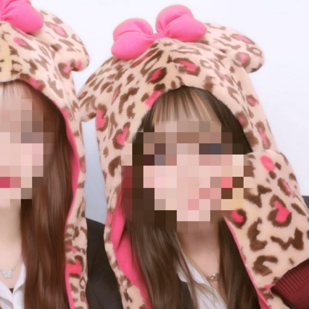 ミニーマウス ヒョウ柄ファンキャップ