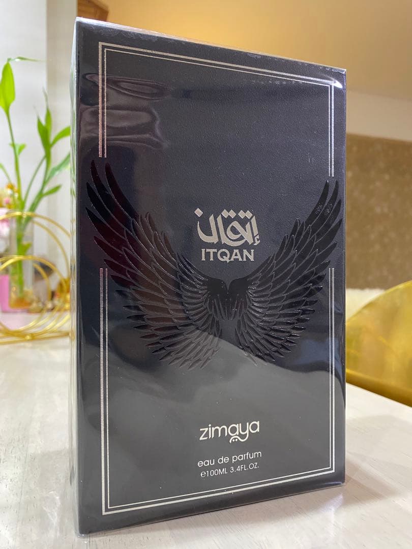 香水(男性用) Afnan Zimaya Itqan Noir