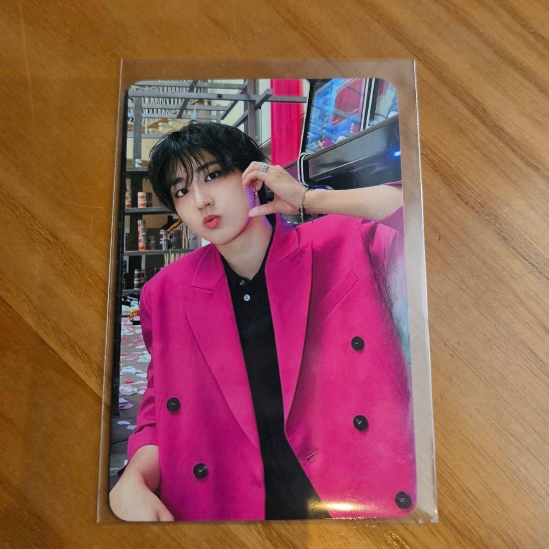 韓国　stray kids　ポップアップ　リアルタッチ　QR　ハン　トレカ