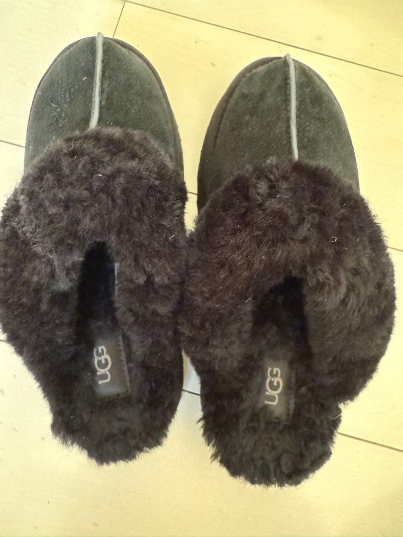 UGG ディスケット　ブラック ムートンブーツ