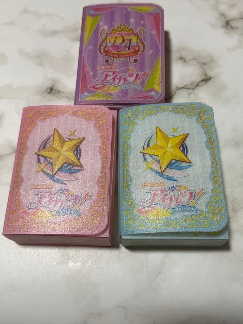 【希少】アイカツ　カードケース　3種　ファイル