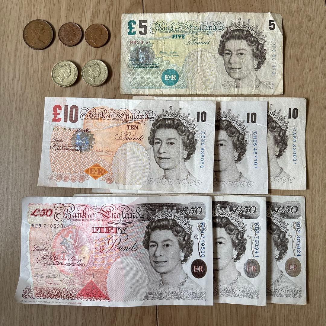 イギリスの£5, £10, £50旧紙幣とセット
